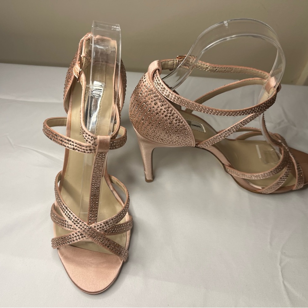 Champagne/Rose Gold size 8 strappy, rhinestone studded sandal. Great condition.